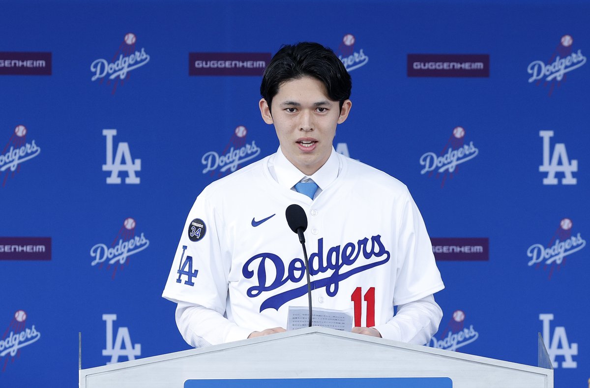Japanese 🇯🇵 Roki Sasaki (23) officially signed with the Los Angeles Dodgers today. 

Bonus deal: $6,500,000.

Sasaki received the highest bonus in an international signing period since spending limits began in 2017.