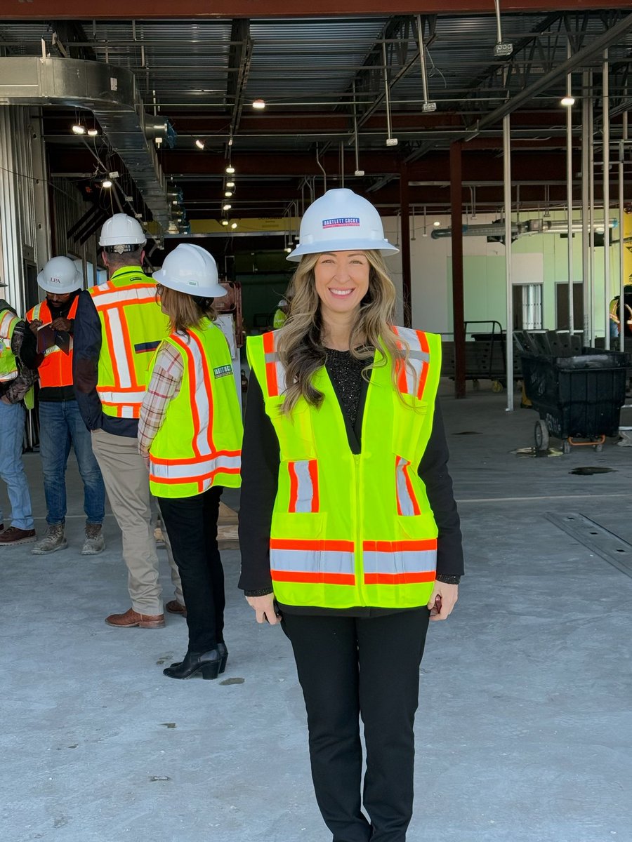 Campus tour #1! Elementary #23! So exciting! Can’t wait to see all the great things we will accomplish in this building!