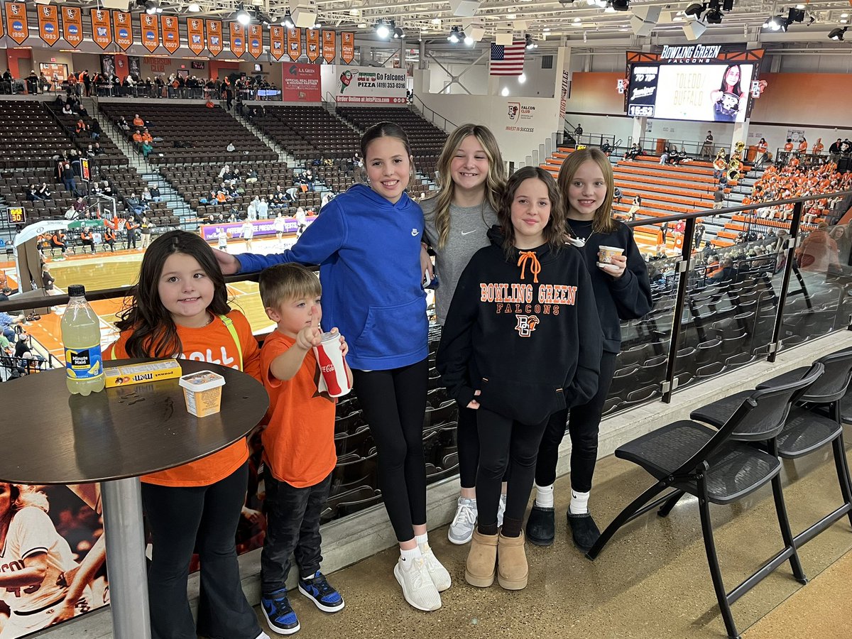J_Lautzenheiser's tweet photo. Let’s go @BGSUWBB! #BeatWMU Future Knight &amp; Lady Knights at the Stroh to cheer on the Falcons! #AyZiggy #BGSU https://t.co/BU2kkUE96Q