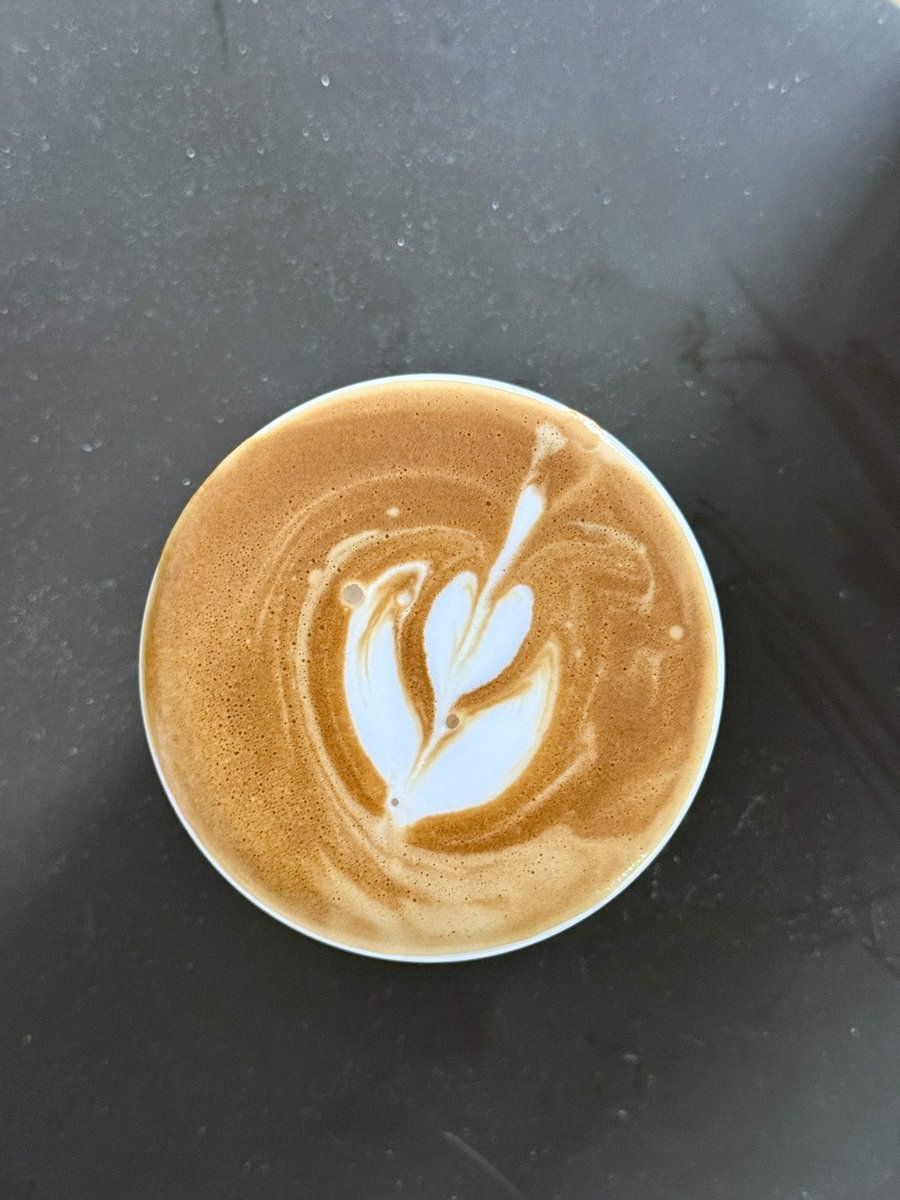 Dayfive's tweet photo. Day6 https://t.co/1w3epBeZBc
