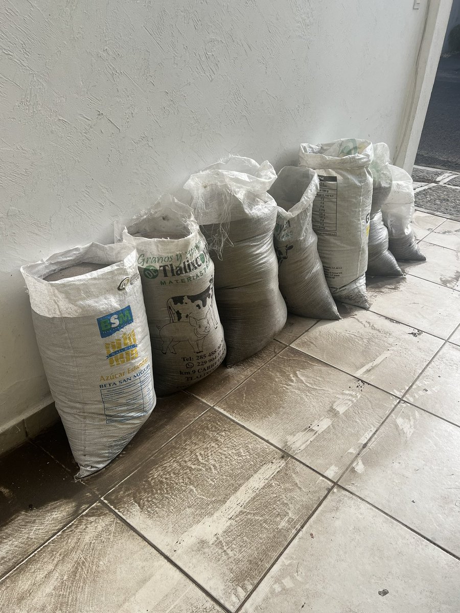 Silvia Ramos (@gemsramos) on Twitter photo vean como nos han afectado a mas de 150 casas del Frac Lomas del Sol Riviera Veracruzana por obras que incumplen las condicionantes y medidas de la MÍA Impacto Ambiental ni la autoridad ni PORTAMAR atienden <a href="/mariana_boy/">Mariana Boy</a> <a href="/aliciabarcena/">Alicia Bárcena</a> <a href="/rocionahle/">Rocío Nahle</a> <a href="/xeunoticias/">XEU Noticias</a> vean como nos han afectado a mas de 150 casas del Frac Lomas del Sol Riviera Veracruzana por obras que incumplen las condicionantes y medidas de la MÍA Impacto Ambiental ni la autoridad ni PORTAMAR atienden <a href="/mariana_boy/">Mariana Boy</a> <a href="/aliciabarcena/">Alicia Bárcena</a> <a href="/rocionahle/">Rocío Nahle</a> <a href="/xeunoticias/">XEU Noticias</a>