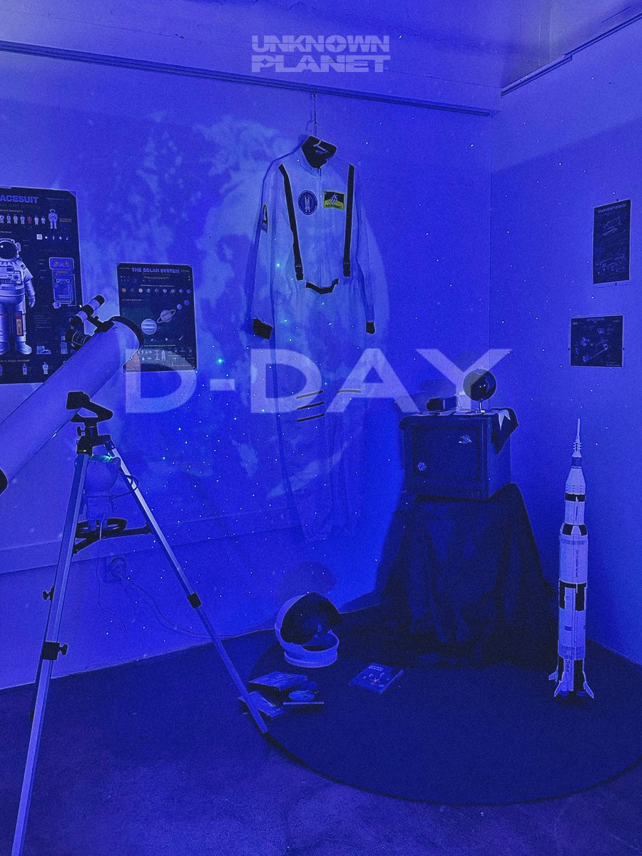 ✦

𝐔𝐧𝐤𝐧𝐨𝐰𝐧 ⌀ ) : 𝐏𝐥𝐚𝐧𝐞𝐭
𝟤𝟢𝟤𝟧.𝟢𝟣𝟤𝟥 — 𝟤𝟢𝟤𝟧.𝟢𝟣𝟤𝟦

𝗗-𝗱𝗮𝘆

#Counting_25th_GIUK_DAY
#기욱 #GIUK #원위 #ONEWE