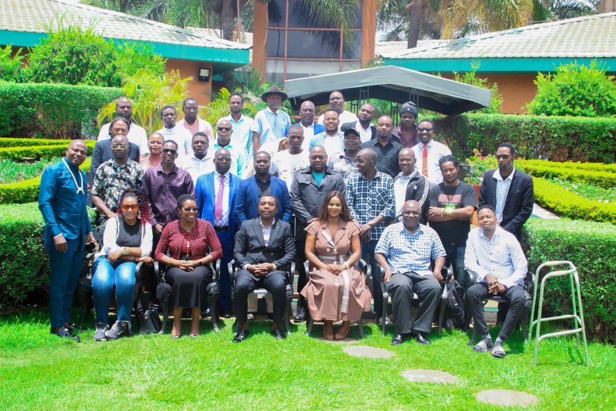 The Copyright Society of Malawi held a productive meeting with the Film Association of Malawi to address and resolve misunderstandings about the upcoming Blank Media Levy distribution which will be conducted on 29th January, 2025. 
#COSOMA
#PromotingProtectingCreativity
#Register