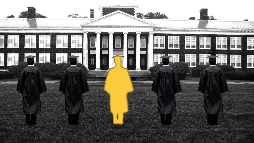 successboundorg's tweet photo. 📉 Colleges confront a "demographic cliff" with declining 18-year-old populations leading to closures like Iowa Wesleyan University. This trend threatens the economy with potential skilled labor shortages. Read more: https://t.co/ZgUB14Z6tt https://t.co/jTT8giykkj