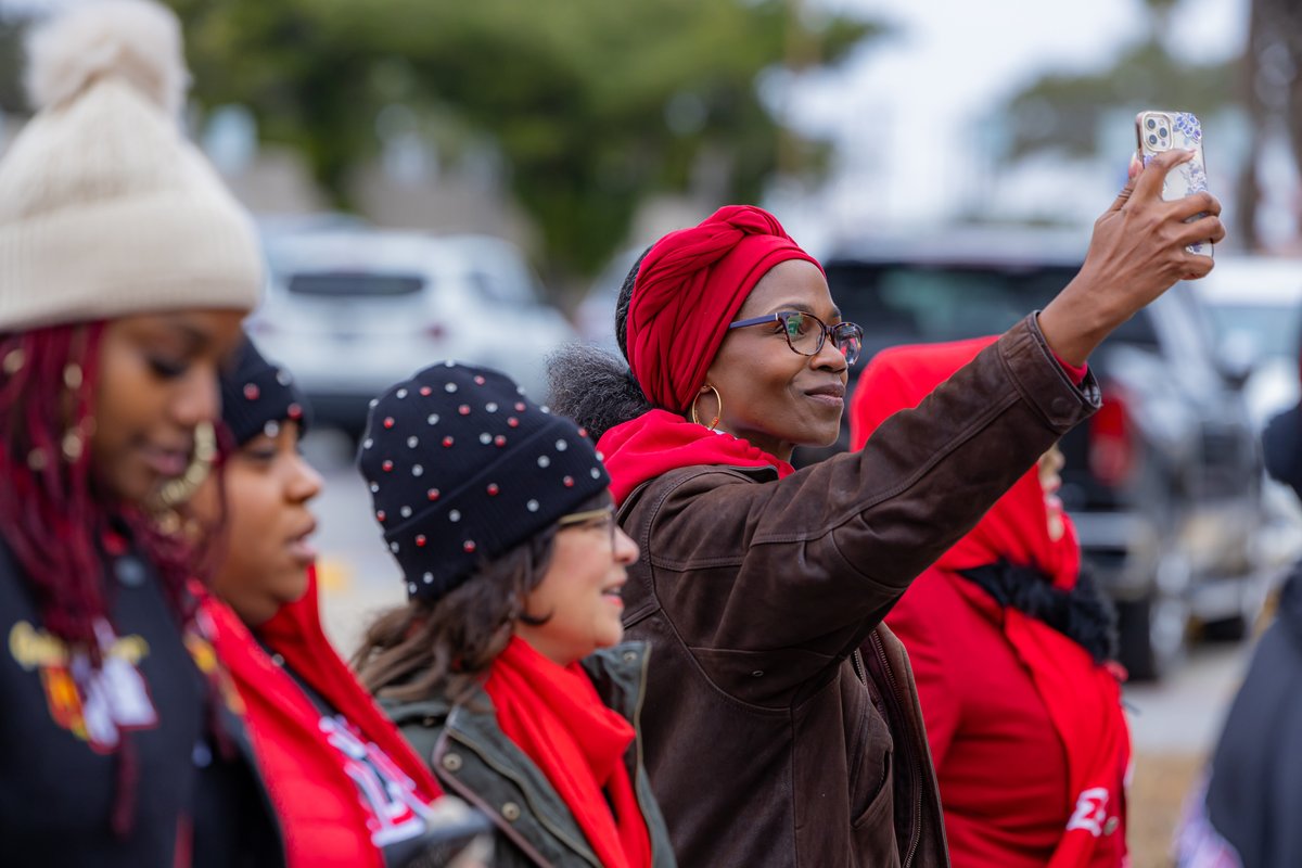 cityofcc's tweet image. We would like to thank the Corpus Christi Alumnae Chapter of Delta Sigma Theta Sorority, Inc. for organizing the 39th Annual MLK Day March on January 20, 2025, to honor the late Dr. Martin Luther King, Jr. It was a great day to visit with our amazing community! #MLKDay #MLKMarch