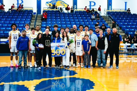 Congratulations to our Frenship Basketball Coaches for 500 career wins!👏 Coach Hilliard and Coach Page were both honored at last night's games. Thank you coaches for your dedication to our basketball program and the success of our athletes. 

📸Photos by: Camden Reese