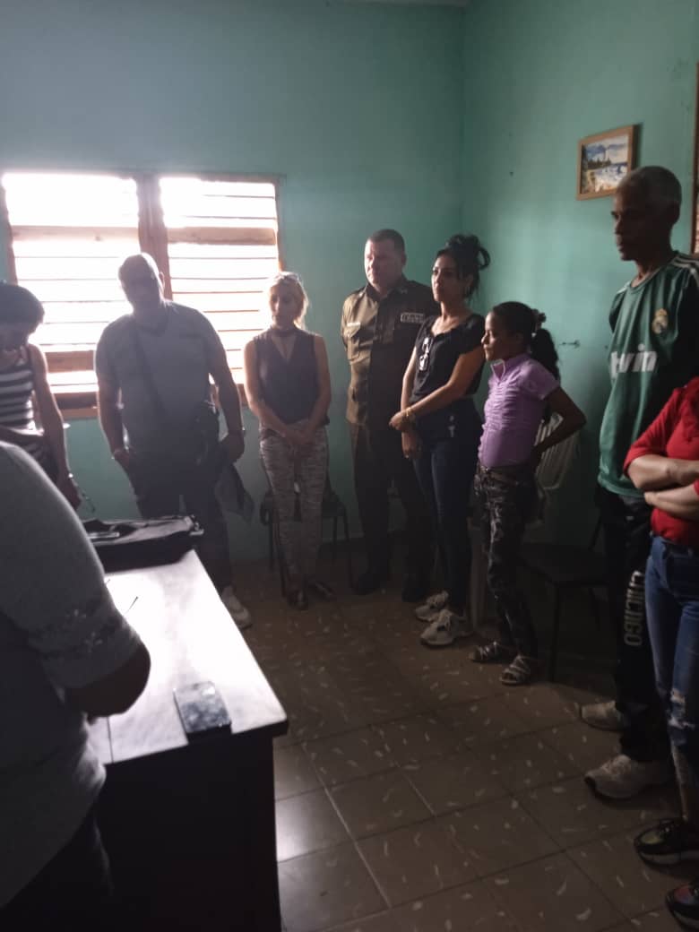 YanierysD's tweet photo. Recorrido del CDM por la Zona De Defensa 02 Jagüey Norte.
#MatancerosEnVictoria https://t.co/O28DSG3aSd