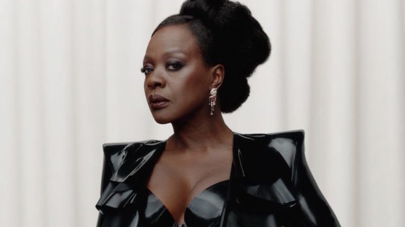 FilmUpdates's tweet photo. Viola Davis, Cynthia Erivo, Idris Elba, Lashana Lynch and Chiwetel Ejiofor join Thuso Mbedu, Amandla Stenberg, Damson Idris and Tosin Cole in the film adaptation of ‘CHILDREN OF BLOOD AND BONE’ from Gina Prince-Bythewood. https://t.co/FBgLGkzIIe