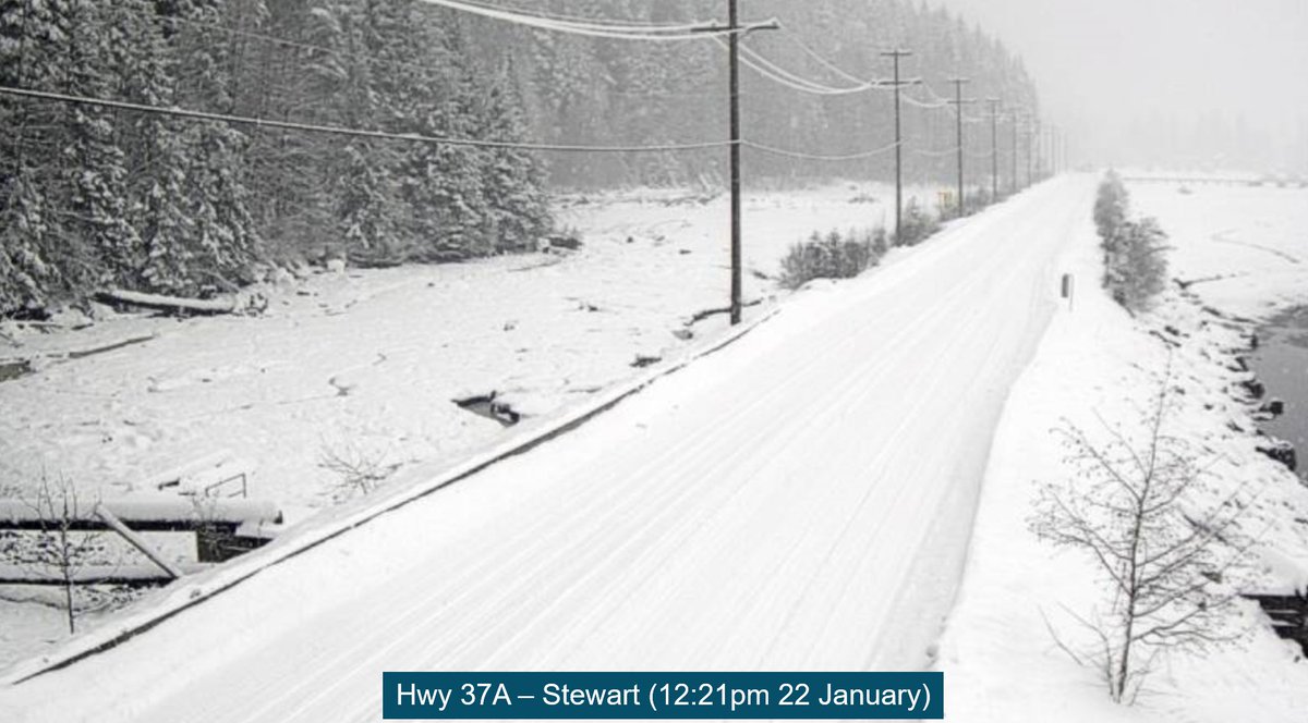 ❗️UPDATE - Environment Canada has now changed its snowfall warning for the inland sections of the #NorthCoast (including #StewartBC) to a Winter Storm Warning.
Heavy snow - up to 35 cm - is expected through this evening.
Drive with caution.
DriveBC.ca