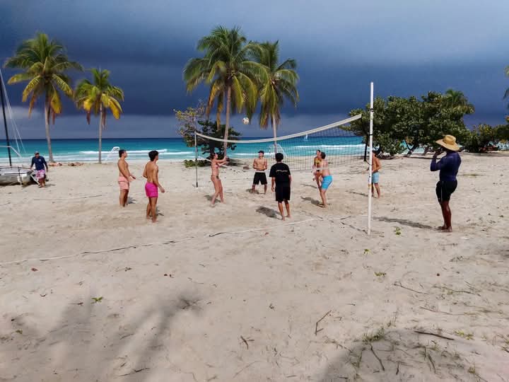 Paradisus Varadero celebra junto a sus trabajadores y huéspedes, "El día de los trabajadores del grupo de calidad"
#NuestraGente 
#TeamGaviota  #CubaÚnica