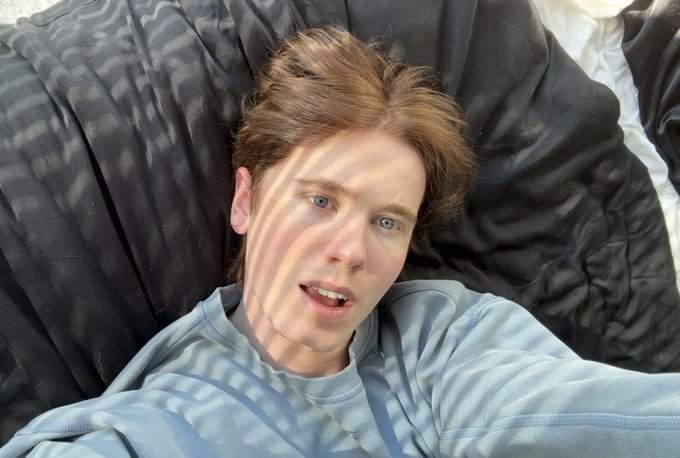 Watch itsevanwade's leaked NSFW photo on TwXstars