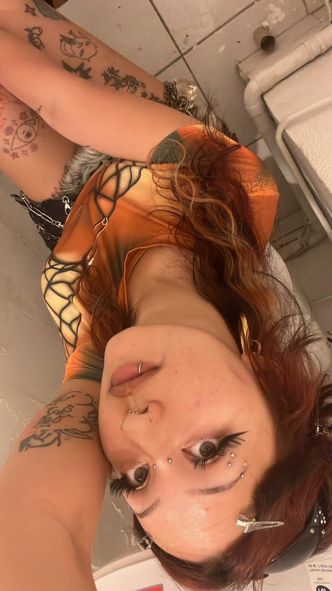 oatmilk_gf's tweet photo. @sadiyalove_ Bby I know xxxx 💦 https://t.co/oaS0VVuPNd