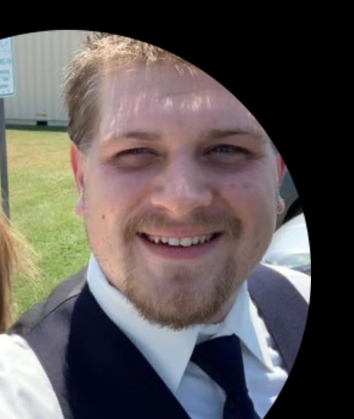 Family Friend tweet media