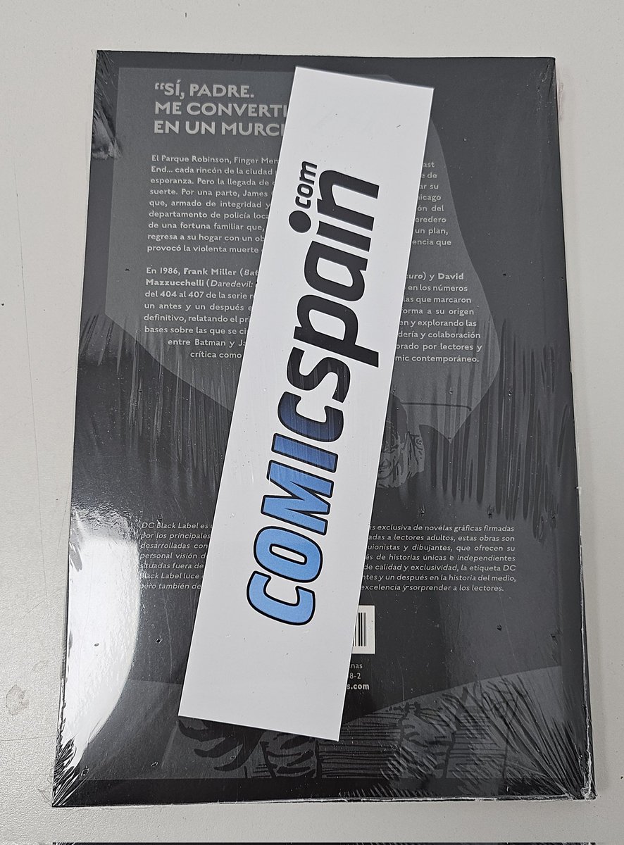 ComicSpain's tweet photo. 📚 CONCURSO SORTEO 📚
¡Sorteamos un ejemplar de:
"Batman: Año Uno  Edición Pocket" 
Para ello debes de:
1-Repostear este mensaje.
2-Seguir a @comicspain
3-Responder mencionando a dos amigos.
Plazo hasta el 27 de enero🔥 a las 23:59h. Solo Peninsula https://t.co/L8bQuBeKlc