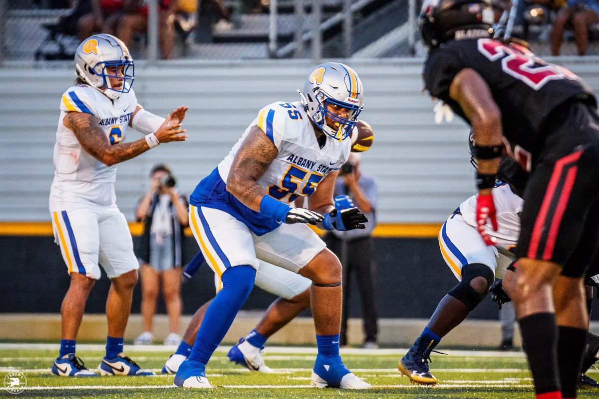 BigAgoinD1's tweet photo. AGTG✝️ I’m blessed to receive an offer from Albany State University @sewak_ASU @ASUGoldenRamsFB @StatesboroFB https://t.co/a1eZgMOBO7