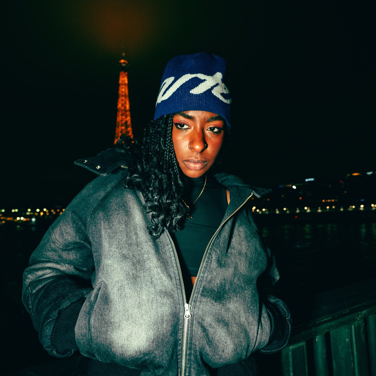 BARBÈS, désormais disponible. 
baco.lnk.to/SingleBARBES