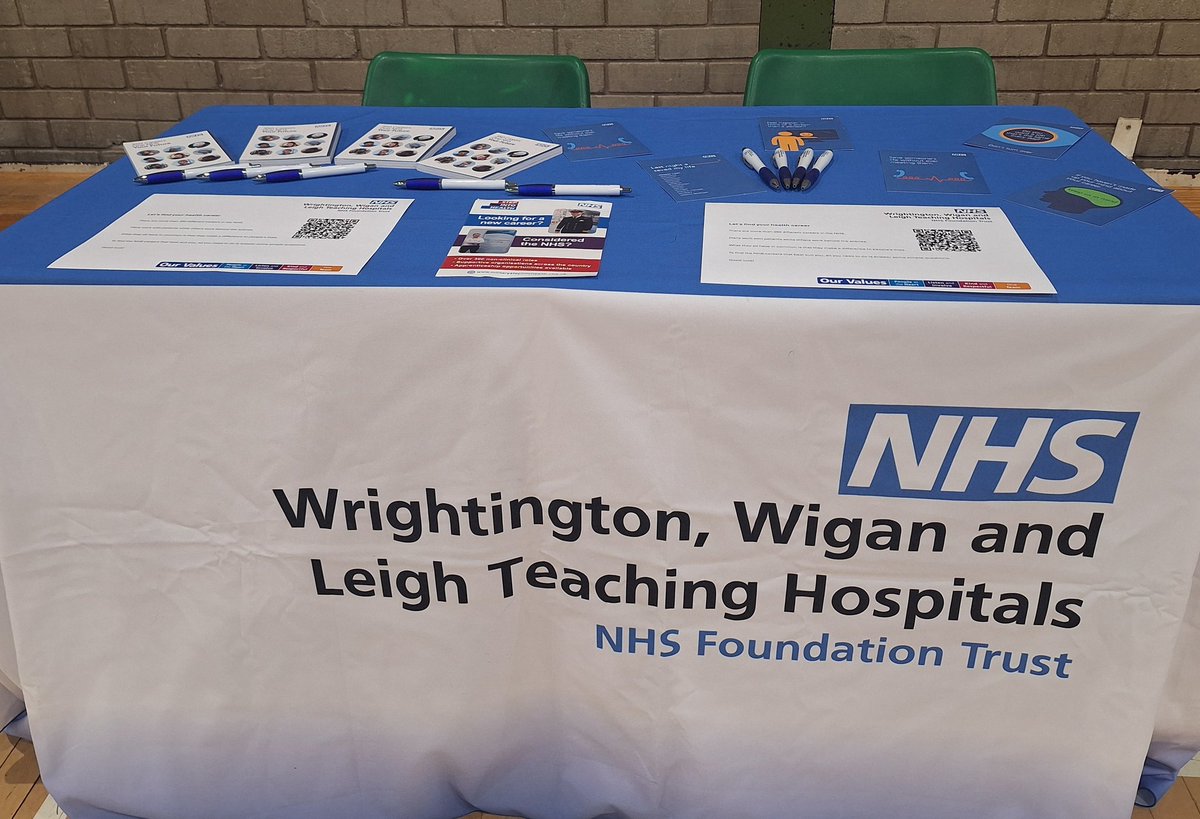 KateDollimore's tweet photo. Thanks to @StPetersOrrell inviting @WWLCareers to attend their career events day. It was great to see so many students interested in a career with the #NHS. https://t.co/nKFPvSZbHS