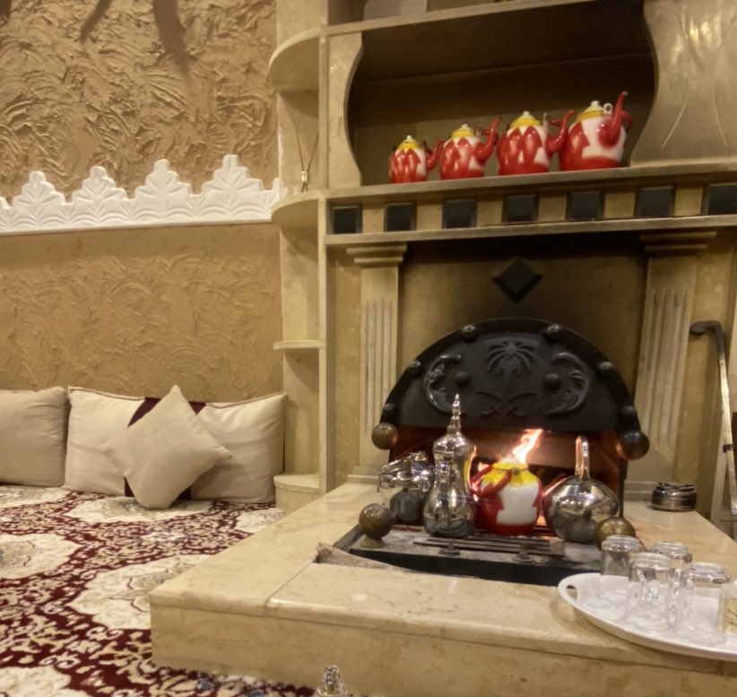 أصدق الاقوال قول الله وقول الرسول
والحظيظ اللي ضميره من النور امتلا