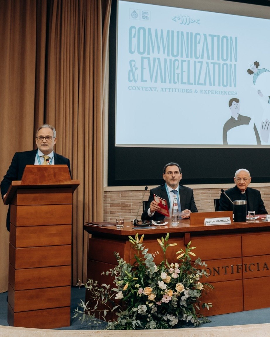 CEAvocero's tweet photo. Comenzó el XIV Seminario Profesional sobre Oficinas de Comunicación de la Iglesia: "Comunicación y evangelización: contexto, actitudes y experiencias"
@UniSantaCroce
#churchcom https://t.co/MfrCldli6p