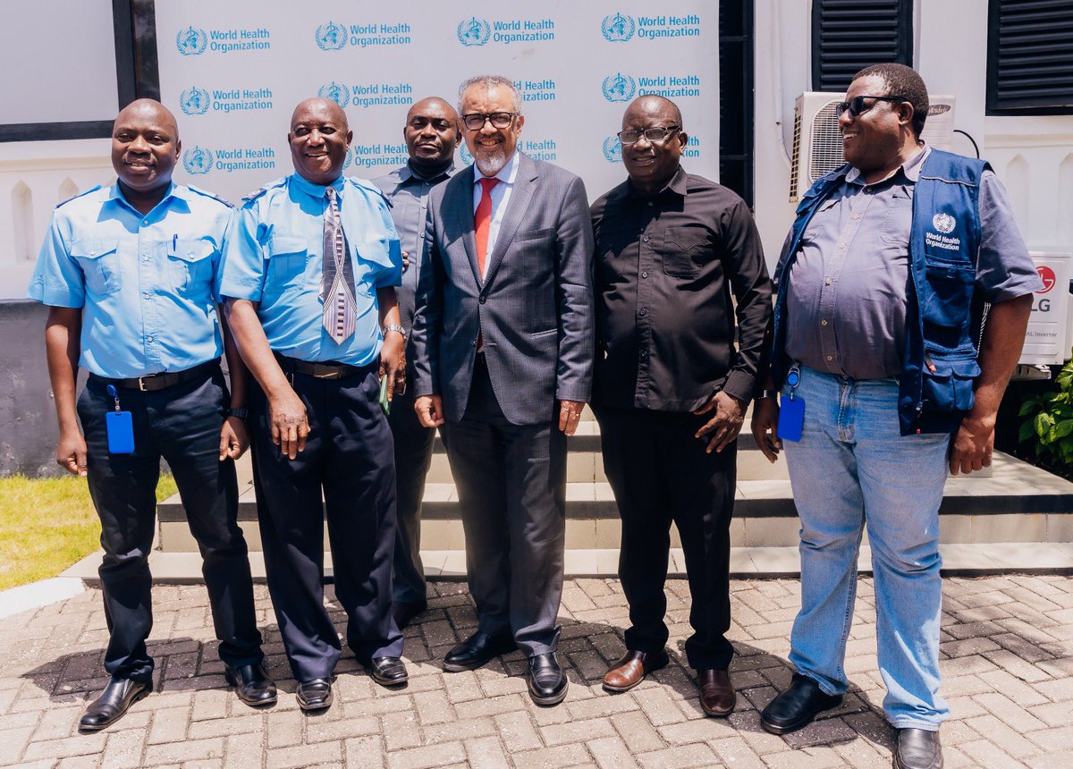 WHO_Tanzania's tweet image. Our staff in Dar es Salaam had a productive conversation with @DrTedros, expressing appreciation for his leadership. 

Through his guidance &amp;amp; the transformation agenda, @WHO is the partner of choice in addressing health outbreaks &amp;amp; strengthening health systems. 

#ProudToBeWHO