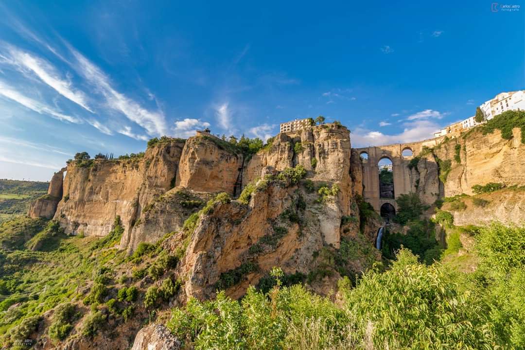 Orgullosos de Málaga (@orgullodemalaga) on Twitter photo Uno de los lugares más bellos de España, #Ronda.
#SienteMLG
Foto: <a href="/Carloscastro_82/">Carlos Castro Fotógrafo</a> Uno de los lugares más bellos de España, #Ronda.
#SienteMLG
Foto: <a href="/Carloscastro_82/">Carlos Castro Fotógrafo</a>
