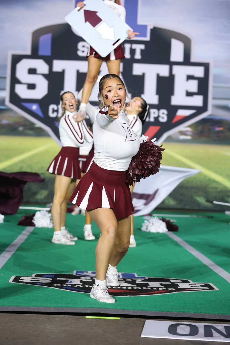dhs_wolvescheer's tweet photo. Hey!! 3 DAYS until we hit the mats again at @ncacheer NATIONALS!!! Let's go!! #btp #theworkisworthit https://t.co/JHLbEKaYpL