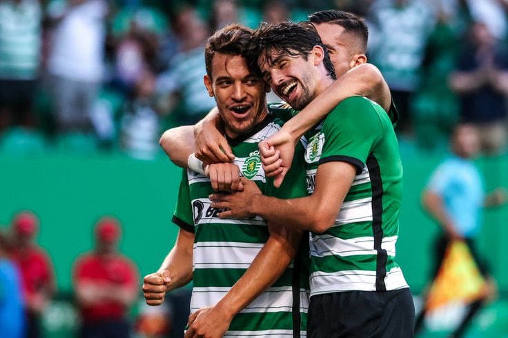farriiaaa's tweet photo. e quanto voltas Pedro António? 😭 https://t.co/Ek8DoyuBRz
