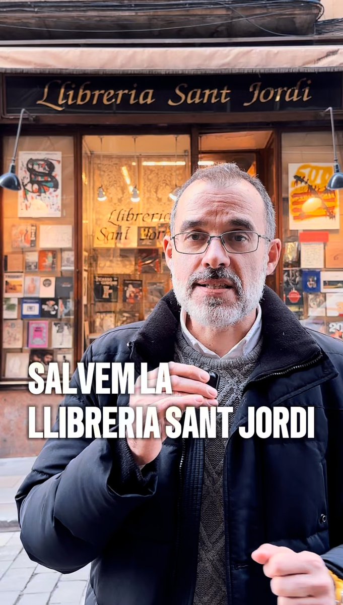 Ahir, <a href="/bcnencomu/">Barcelona En Comú</a> vam presentar i aprovar una proposició per blindar el llegat cultural de la Llibreria Sant Jordi.

Ara toca que el govern de la Ciutat treballi de valent perquè aquest oasi de vida cultural i veïnal visqui molts anys més.

instagram.com/reel/DFJCU6Yx7…