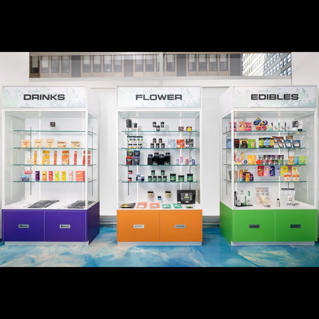 Qubenyc's tweet photo. Upgrade Your Experience – QUBE Has the selection! 🌿✨
Stop by today and let us show you why we’re Midtown’s favorite spot for quality cannabis and amazing customer service ! 🌱🔥 https://t.co/ksLp0DxWbm
