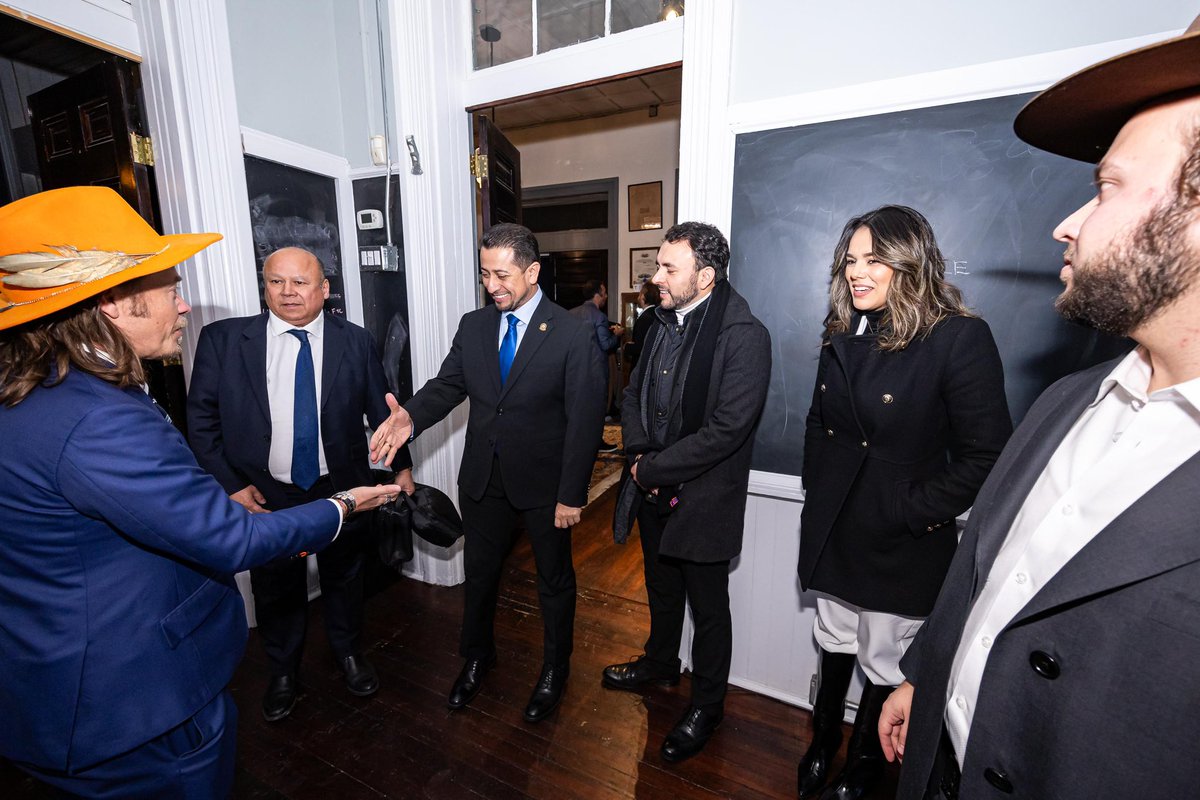 Brock Pierce (@brockpierce) on Twitter photo Honored to host <a href="/Nery_RamosR/">Nery Ramos</a>, President of the Congress of Guatemala, in the Pierce School in Washington D.C. yesterday. A great conversation about the bright, innovative future of Guatemala ahead. Honored to host <a href="/Nery_RamosR/">Nery Ramos</a>, President of the Congress of Guatemala, in the Pierce School in Washington D.C. yesterday. A great conversation about the bright, innovative future of Guatemala ahead.