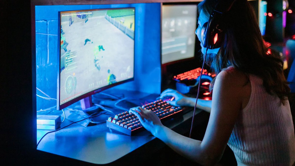 DID YOU KNOW? SUNY New Paltz has Game Design Classes for #Spring2025?

There are no pre-requisites and open to all majors!

CLASS INFO: banner.newpaltz.edu/pls/PROD/bwckz…

#sunynewpaltz