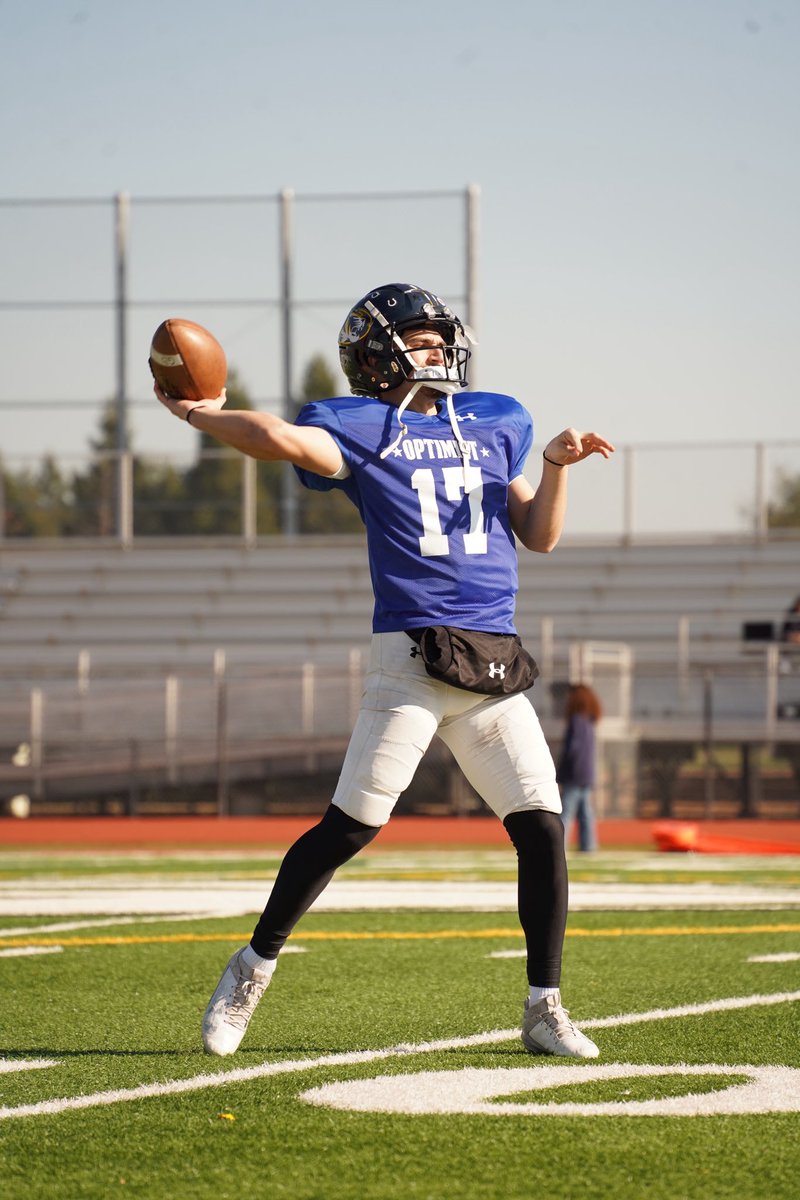 Had a great time at the optimist game!! 2 rushing TD’s and a 35-7 WIN. Thank you coaches for having me!