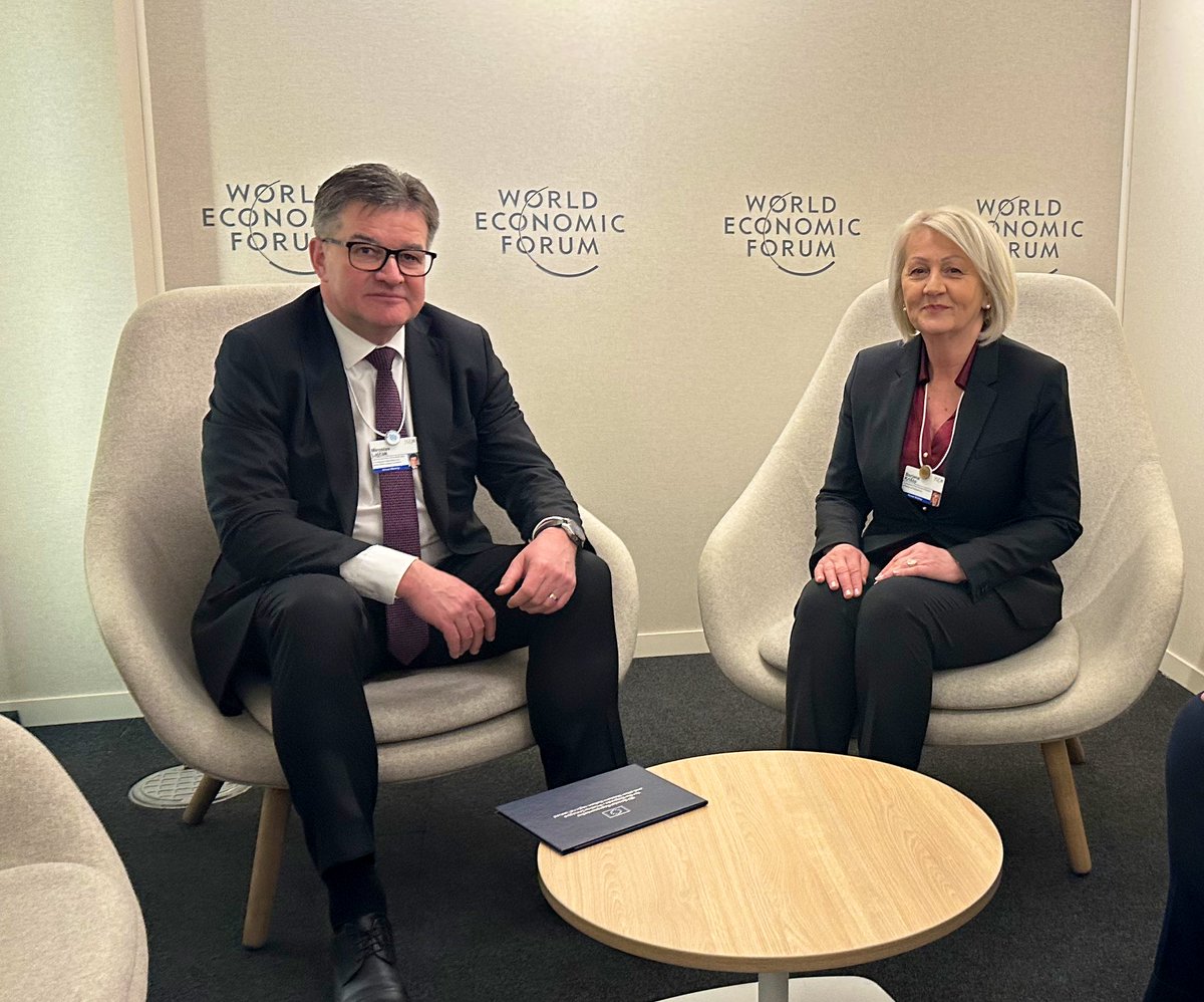 Miroslav Lajčák (@miroslavlajcak) on Twitter photo Good to see <a href="/KristoBorjana/">Borjana Krišto</a> in Davos this year. We discussed domestic dynamics in 🇧🇦 and the real wish of the country to move ahead on its 🇪🇺 path. Stressed that agreements between elected political leaders, which take the country closer towards the EU should be supported. Good to see <a href="/KristoBorjana/">Borjana Krišto</a> in Davos this year. We discussed domestic dynamics in 🇧🇦 and the real wish of the country to move ahead on its 🇪🇺 path. Stressed that agreements between elected political leaders, which take the country closer towards the EU should be supported.