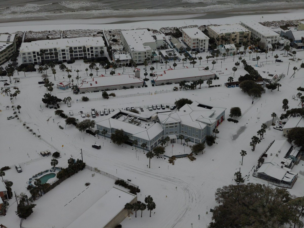 Birds eye view of our Isle of Palms #WinterWonderland 1/22/2025
#chswx