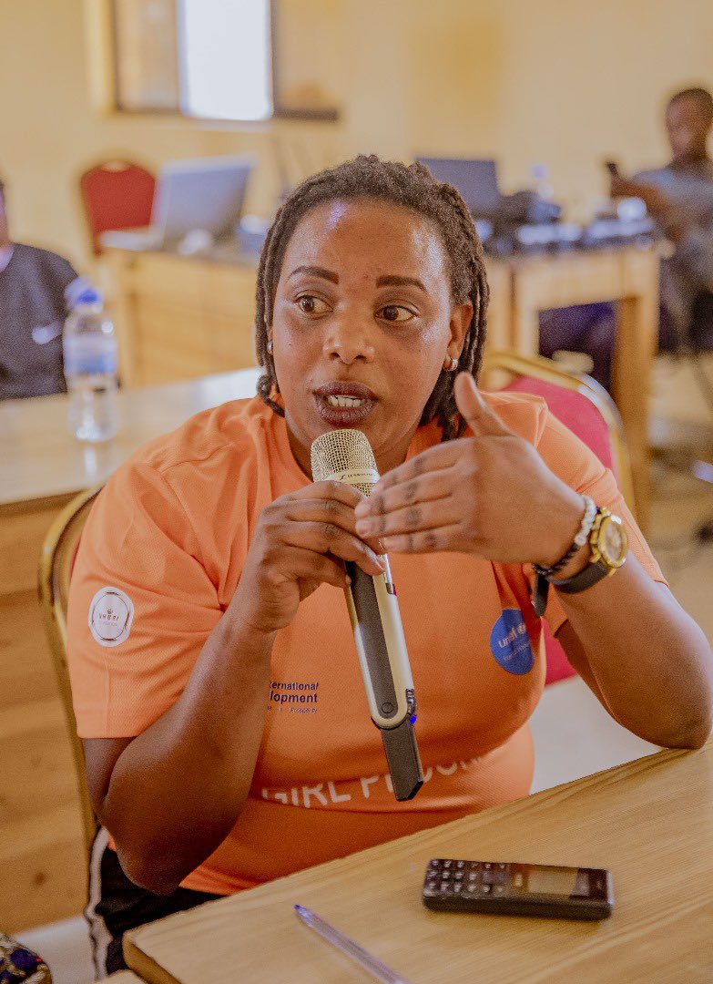 UmuriFoundation's tweet photo. 2/2 With partners @UNICEFRwanda, @FCDOGov, and @GisagaraDistr, we’re ensuring every child’s right to thrive by enhancing safeguarding guidelines and fostering inclusion among coaches and caregivers. Together, we #KeepItSafe & #ProtectTheDream! ✨ #CWDs https://t.co/t9HG7GPMCF