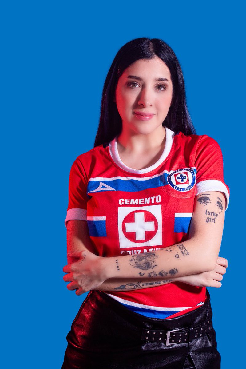 Unas muy azules 🫶🏻🖤