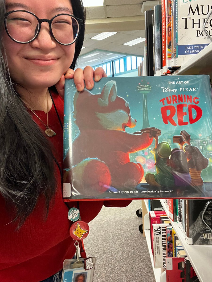 bcplinfo's tweet photo. It's Library Shelfie Day! Here's a peek at what our staff is reading. What’s on your shelf? Share your #Shelfie and tag us – we want to see what you're reading too! 📖 ✨
#NationalShelfieDay #LibraryLife #BookRecommendations #NoLateFees #ShelfieGoals https://t.co/uzYDH6sVLD