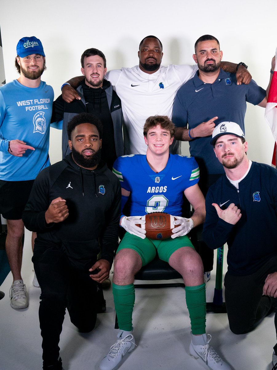 villanova_vinny's tweet image. COMMITTED 🔵🟢
@UWFFootball