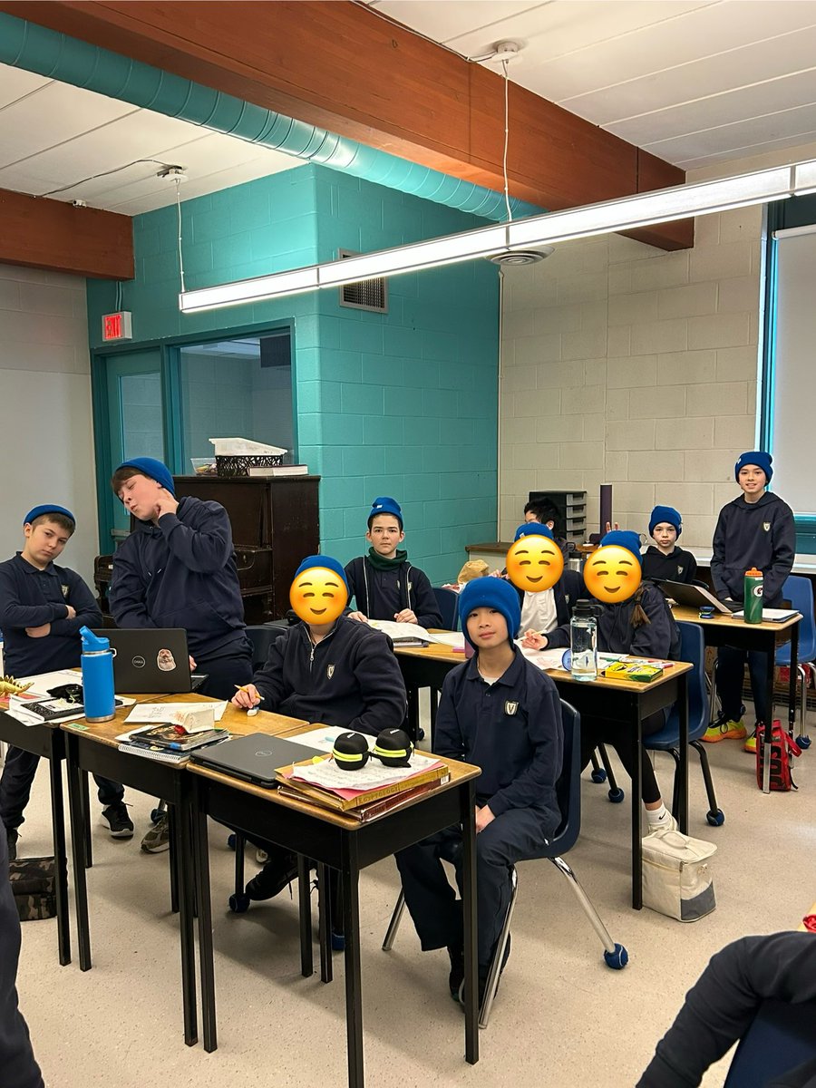 St. Vincent tweet media