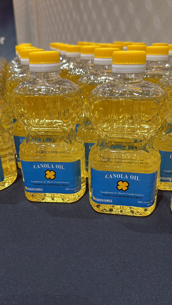 In lieu of speaker gifts at the Conference in Red Deer, Alberta Canola has donated 2300 bottles of canola oil to the Red Deer food bank.  #canolagivesback