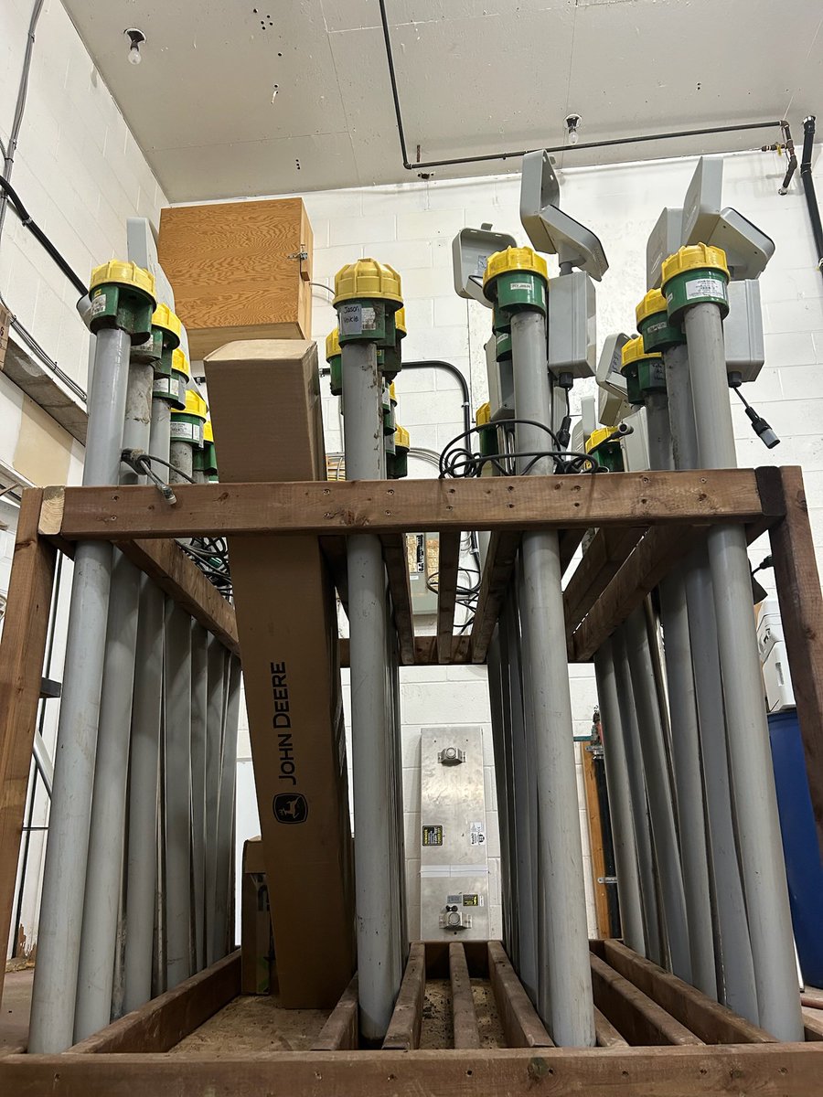 Our recent addition of <a href="/CropIntel/">Crop Intelligence</a> weather stations and soil probes has allowed us to create a network of environmental data to help assist our growers to maximize their ROI

For more information check out: 
cropintel.ca/products