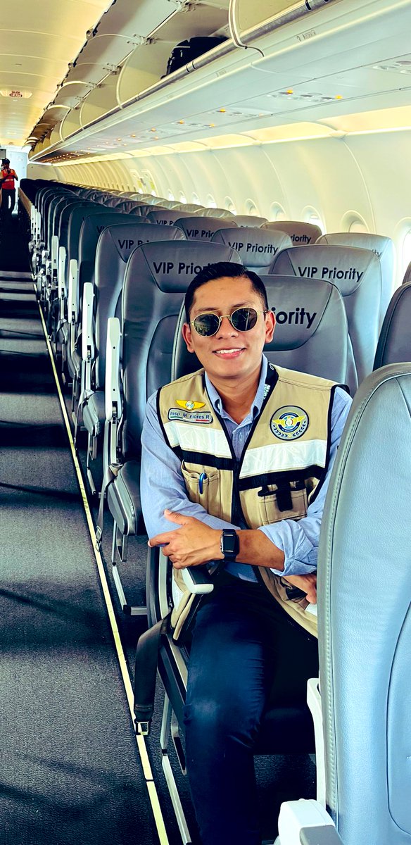 MikeRoojas's tweet photo. Welcome aboard ✈️ https://t.co/JCJJVwNLoW