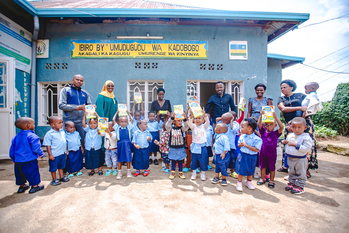 evcinitiative's tweet photo. As we continue to promote maternal and child health, @EVCInitiative donated porridge flour to Kadobogo ECD in Kagugu cell, @SectorKinyinya, @Gasabo_District. Together, we're nurturing healthier futures! @RwandaGender @RBCRwanda @RwandaHealth @RWN_WomenNet @amplifyfund https://t.co/6nT0yeHcef