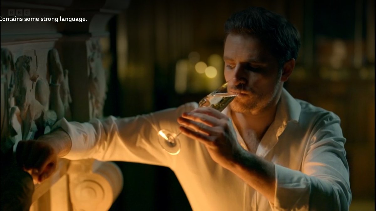 CasiHarrison's tweet image. ALEXANDER SERVE
#TheTraitors