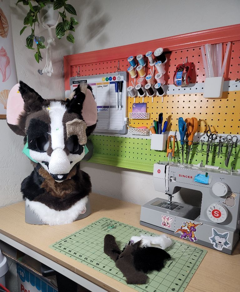 otter_half's tweet photo. I painted the pegboard in my studio to these fun colors! ✨️ (ft. a WIP of Salem the rat)

Having a cheerful work environment makes me feel so much more motivated, especially on these gloomy winter days. 

Would you guys wanna see a mini tour of my work room? https://t.co/Tjm4lfnobM