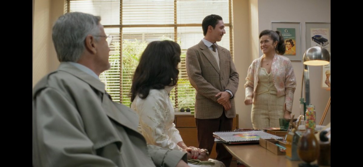 thkalinda's tweet photo. “Dalva Miranda é um sucesso. Ela já tem duas meninas, a Elisa em homenagem a irmã e a Catarina. Acabou de descobrir que tá grávida do terceiro filho” (Violeta)
“Que venha um menino” (Eugênio)
“Que venha o que tiver de vir” (Violeta)

ELES NÃO MUDAM NADA QUE SABOR #GarotaDoMomento https://t.co/JwTFQQiAPH