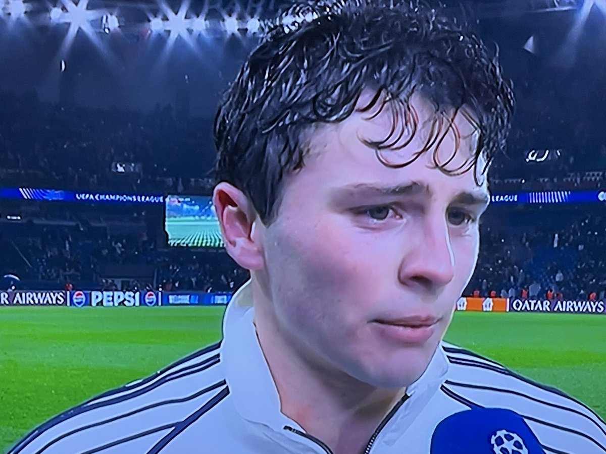 NormanCHARLES91's tweet photo. ILS L ONT FAIT !!! A l’orgueil , une remontada, un match dingue complètement fou, , un incroyable renversement,  un ÉNORME PSG qui renverse l’ogre MANCHESTER CITY avec la manière !  Voilà LE MATCH référence ! MERCI PARIS ! 🇫🇷#LuisEnrique #PSGCITY #PSGMCI #psg #ldc #LEPSG https://t.co/QZbRL5N7RB
