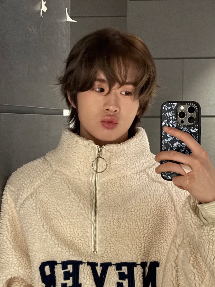 it's still cold. don't forget to be warm and fluffy 🧸
