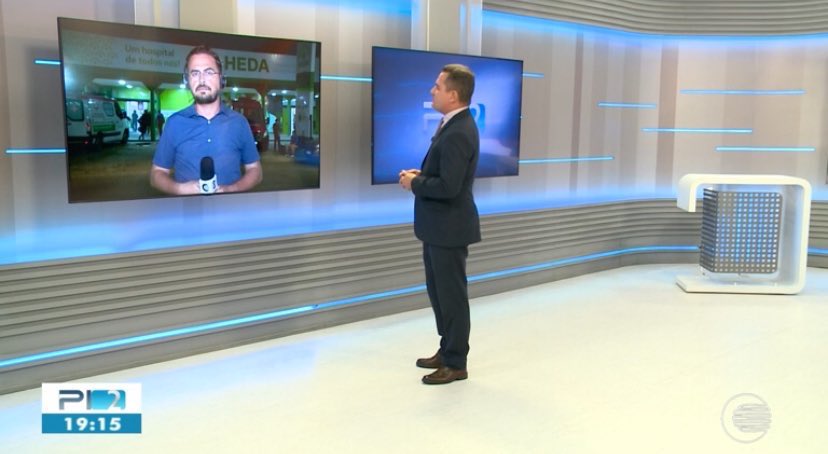 _reinaIdo's tweet image. Ao que parece mais uma pessoa da família, foi envenenada hoje, aqui, pouco tempo depois da confirmação da morte de uma das garotinhas q tava internada

Esse caso tá muito estranho. Tão matando um a um. Parece filme de terror

#PI2 #PITV2