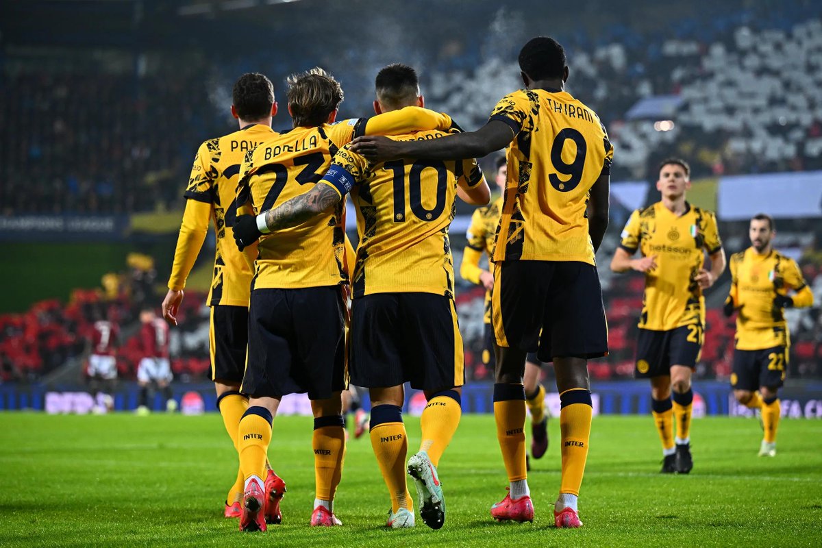 InterClub1908's tweet image. ⚫🔵🐍@ChampionsLeague #SpartaPragaInter 0-1 l'@Inter vince di misura con gol di #LautaroMartinez  SEMPRE #FORZAINTER #AMALA #SempreForzaInter #IMInter #FCIM #Inter #InterClub1908 #ChampionsLeague #UCL
Seguite il profilo di riserva @InterClub1908_ 🖤💙